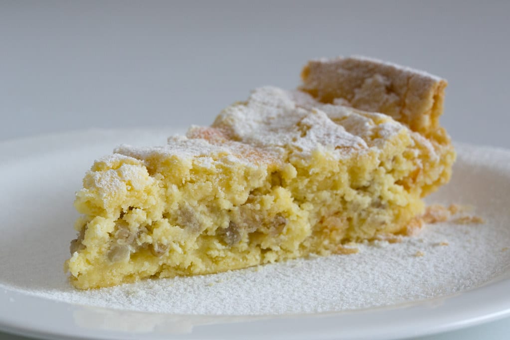 Fetta di pastiera napoletana