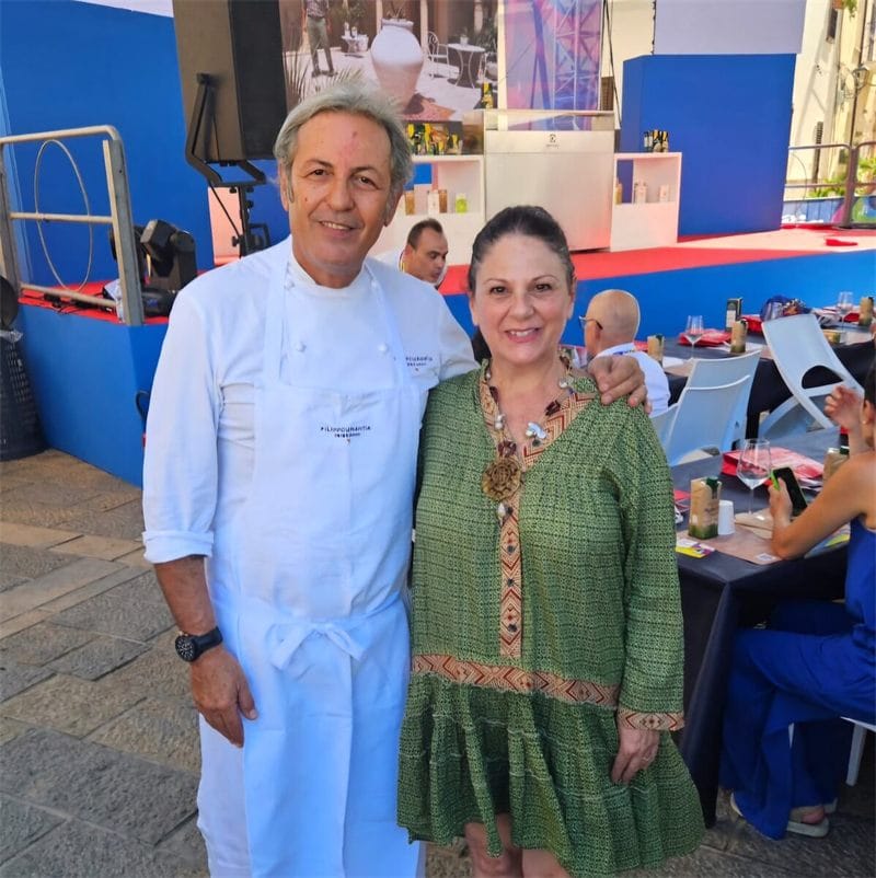 Tiziana con lo chef Filippo La Mantia